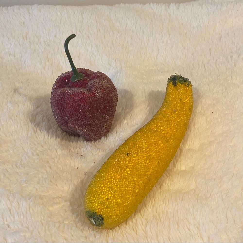 Beaded Sugared Faux Fruit and Vegetables 9 pieces - Picture 4 of 4